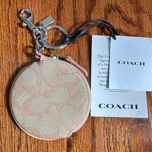 Coach Circular Coin Pouch in Signature Jacquard & Leather in Faded Blush Bag Cha